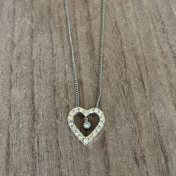 Vintage Necklace Rhinestone Heart Pendant Cable Chain Box Clasp Closure - Picture 9 of 15